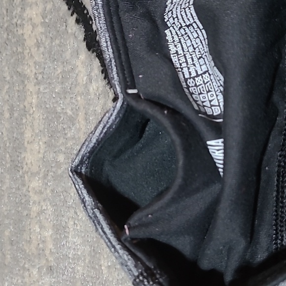 VICTORIA SPORT 2017 KNOCKOUT BY VICTORIA SECRET LEGGINGS - Picture 6 of 10